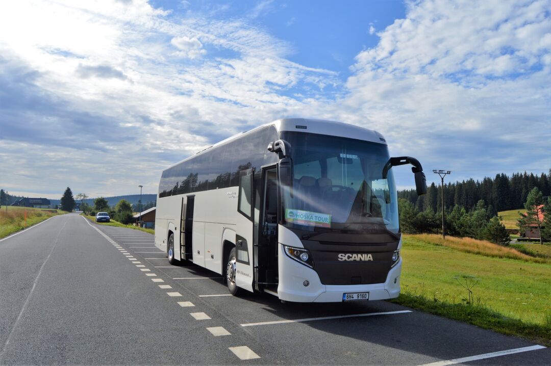 bus tour companies for seniors